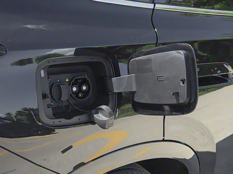 2025�� 185KM�����