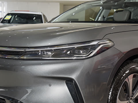 2026�� EV 550km ������