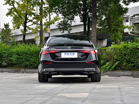 2026�� E 300 L ������