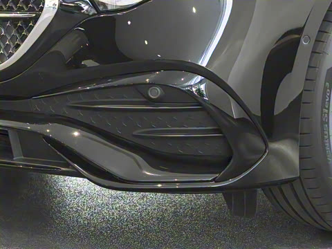 2026�� E 300 ʱ�����˶���