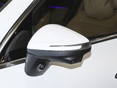 2026�� ����� 350 L 4MATIC