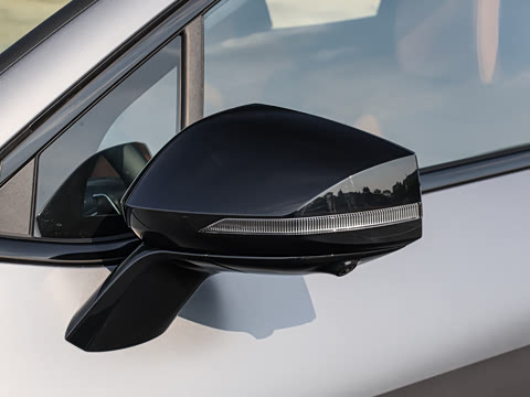 2026�� 2.0T X-line