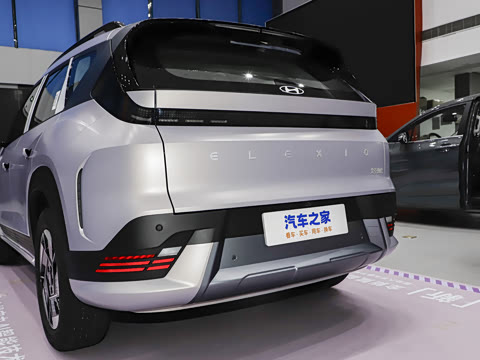 2025�� ����SMART�� 64.2kWh
