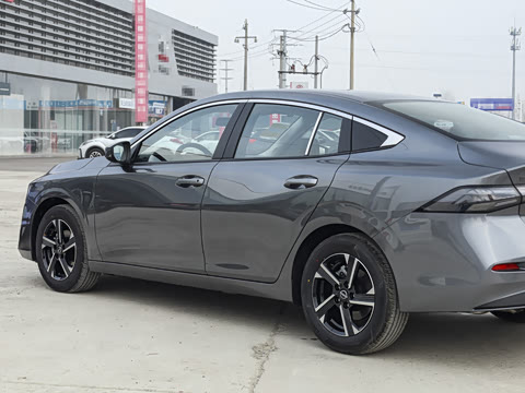 2026�� 1.6L CVT �����Ƽ���