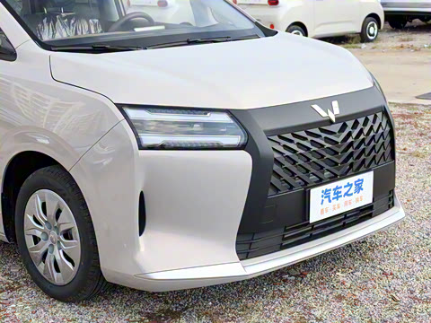 2025�� 1.5T 6MT ������