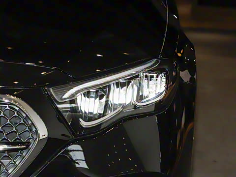 2026�� E 260 �˶���