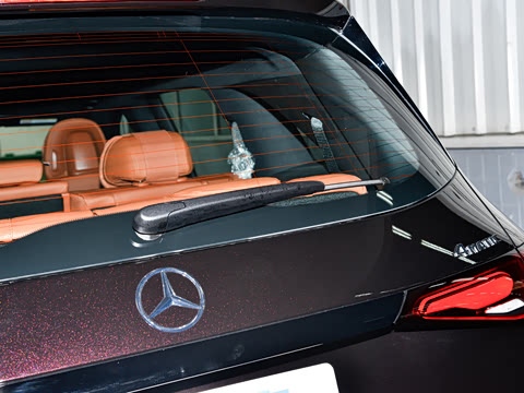 2026�� GLC 300 L 4MATIC ������ 7��