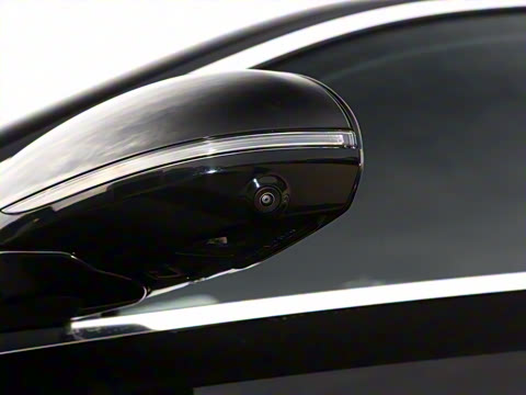 2026�� E 300 L �����