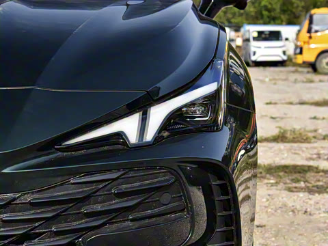 2026�� 2.0T 405 AT������