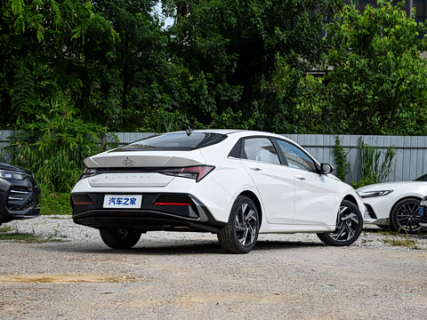 2026�� 1.5L CVT LUX����