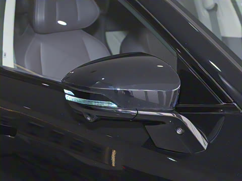 2026�� 300Ultra ��ΪǬ��ADS SE��