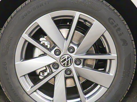 2026�� ���L 300TSI �趯��