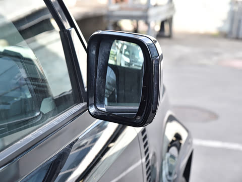 2026�� 110 3.0T P400 X-Dynamic SE