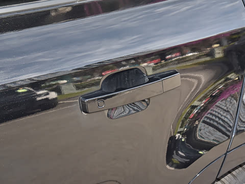 2026�� 110 3.0T P400 X-Dynamic SE