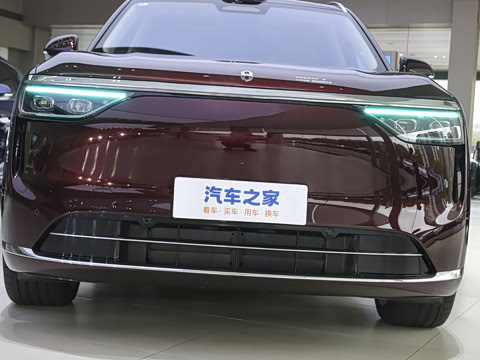 2025�� ���� Ultra�� 53.4kWh 6���� (896�߼����״