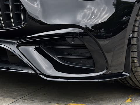 2026�� �Ŀ� AMG CLE 53 4MATIC+ ���ܳ�