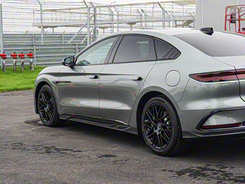 2025�� DM-i �Ǽݰ� 245KM�����״��콢��