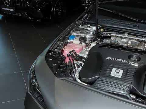 2025�� AMG CLA 45 S 4MATIC+