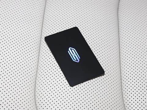 2026�� Ultra