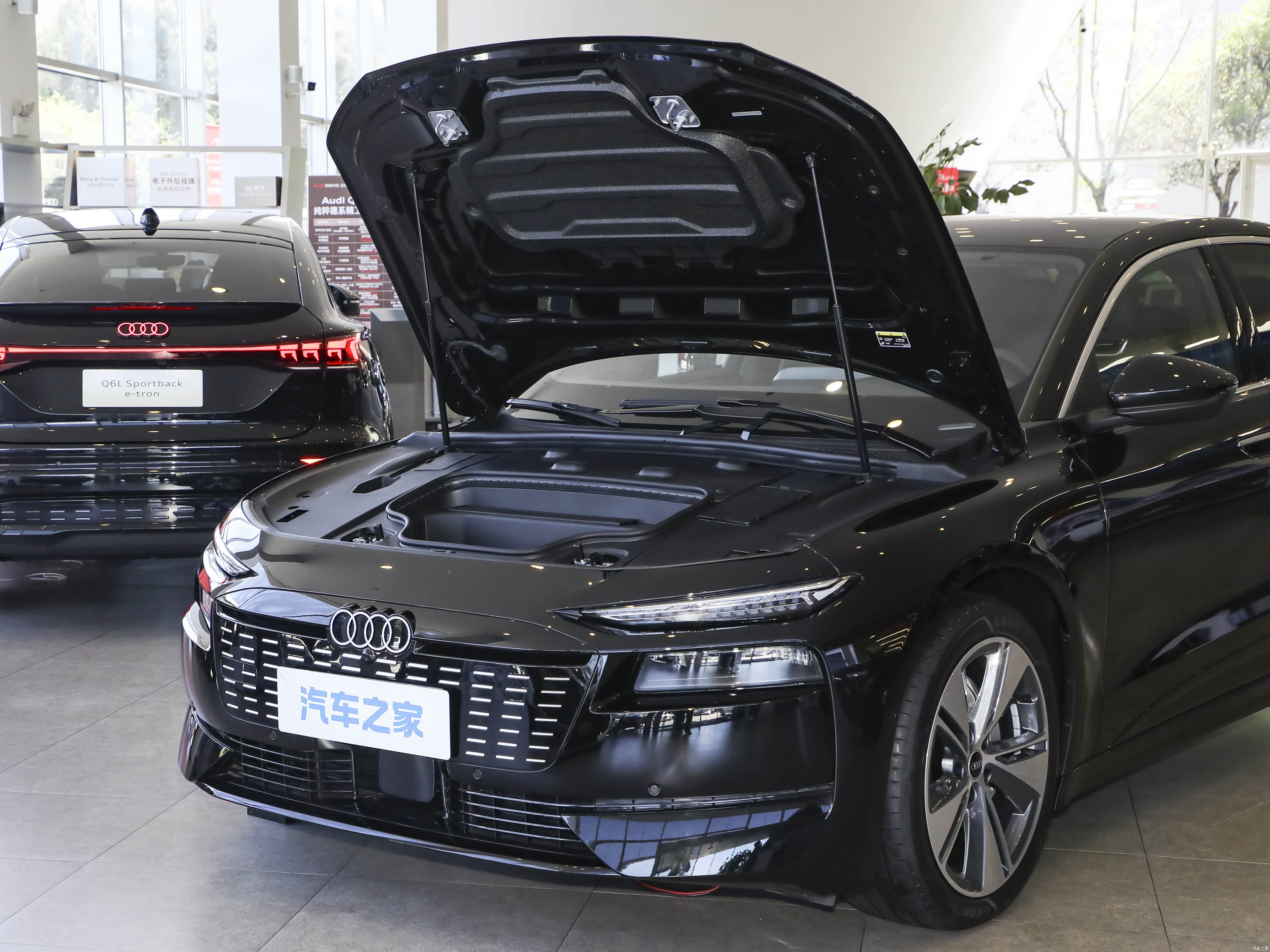 Audi A6L e-tron, миниатюра 27