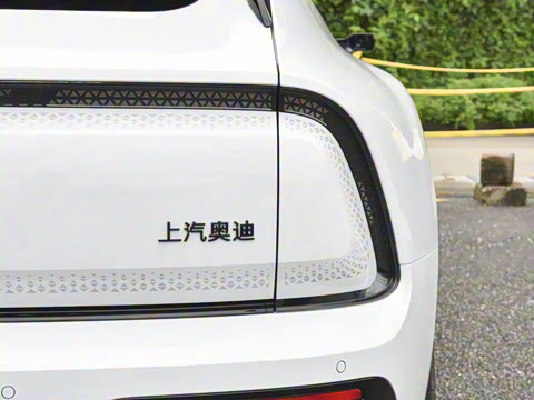 2026�� �콢quattro��