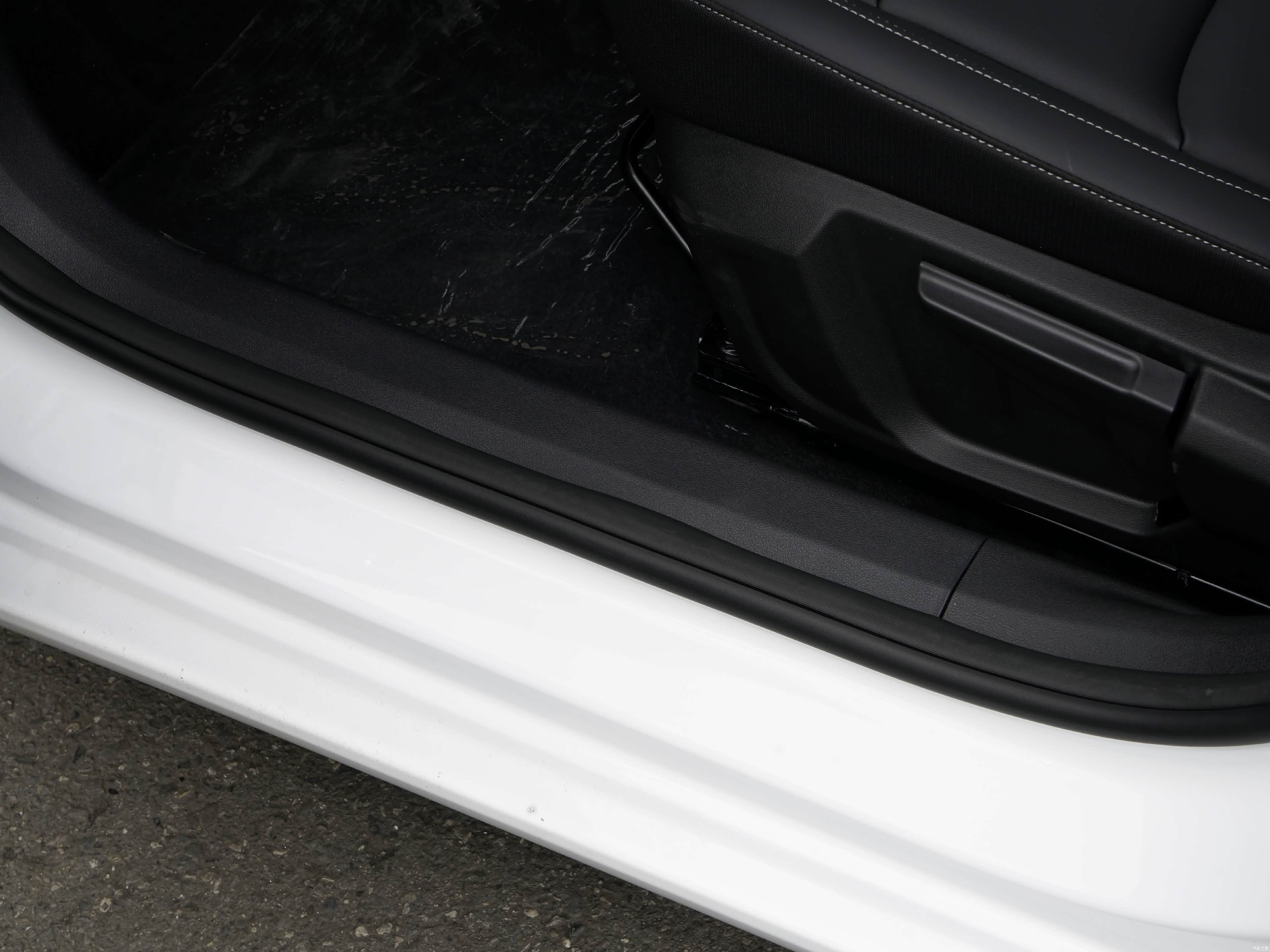 Geely Emgrand, миниатюра 28