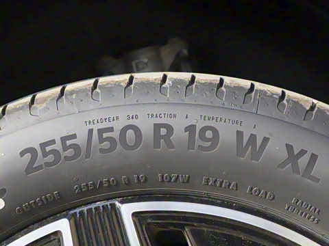 2026�� GLC 260 4MATIC ����SUV