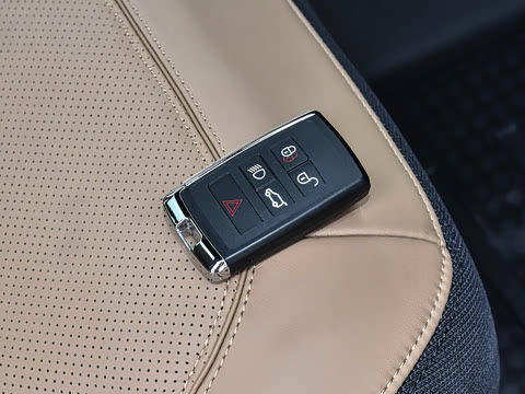 2025�� 110 3.0T P400 �����ر��