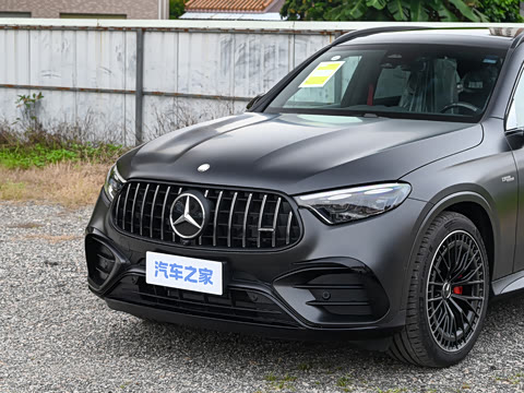 2026�� �Ŀ� AMG GLC 43 4MATIC
