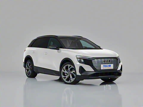 2023�� 50 e-tron quattro ��ҫ�� ������װ