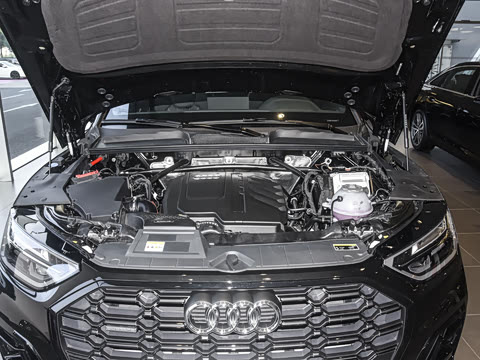 2026�� 45�����ذ� 40 TFSI ʱ�ж�����