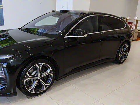 2025�� 100kWh Touring