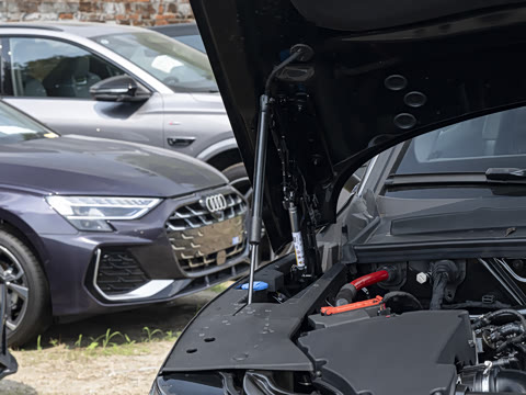 2026�� 45�����ذ� 40 TFSI ����������