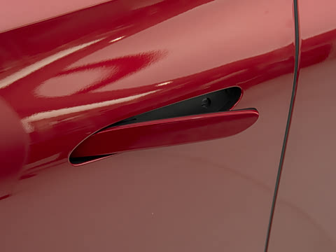 2025�� 750��