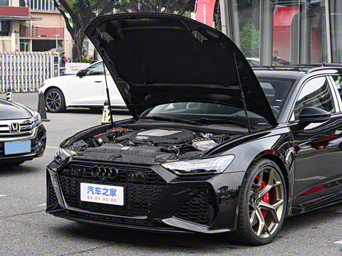 2025��  RS 6 4.0T Avant performance