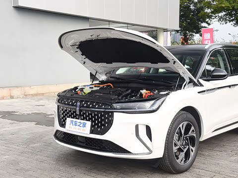 2026�� 2.0T ������춯��