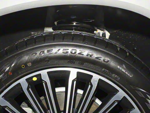 2026�� 1.5T 210KM������