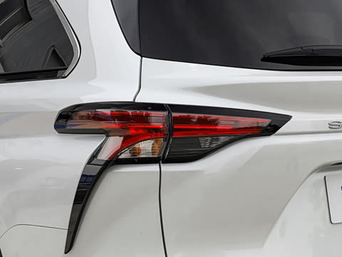 2027�� 2.5L ˫���������ʰ�