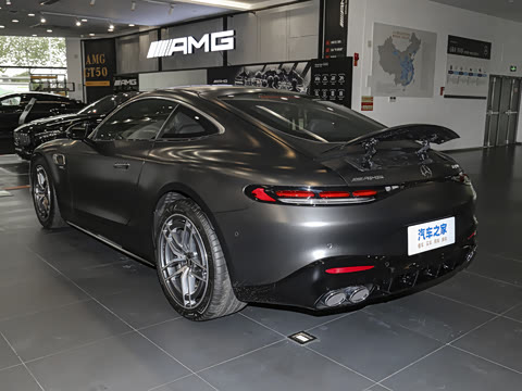 2026�� AMG GT 50 