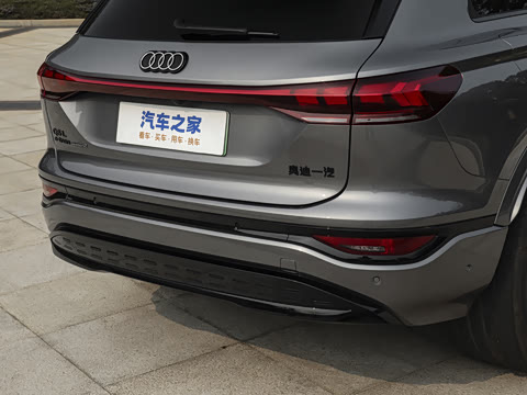 2026�� quattro Ǭ���Ǽݰ�