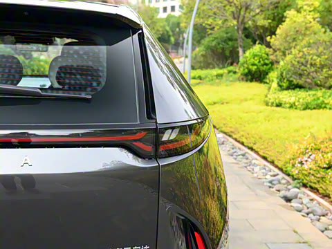 2025�� ����600 Max