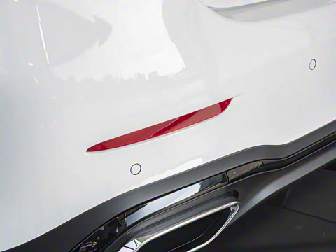 2026�� C 260 L �ҹ�˶���