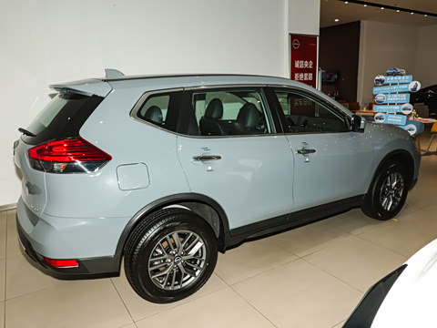 2025�� ���� 2.0L �������İ�