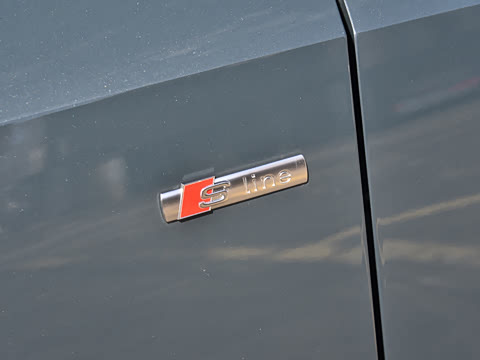 2026�� quattro 45�����ذ� 35TFSI ʱ�ж�����