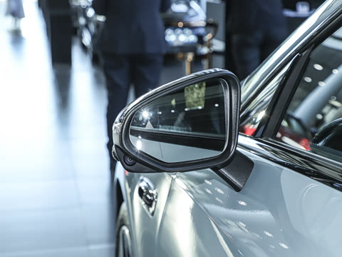 2025�� 300L �����������ǰ�