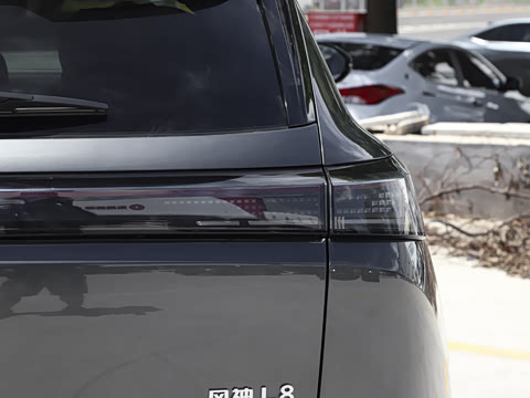 2025�� 185KM�����