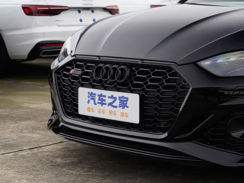 2025�� RS 5 2.9T Sportback ȼ���