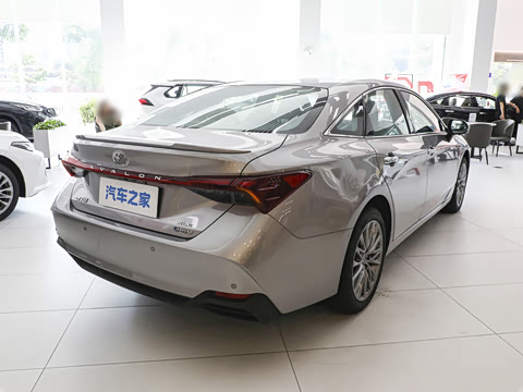 2026�� ˫�� 2.5L XLE����
