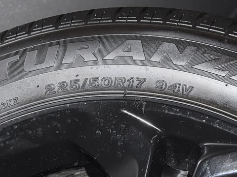 2026�� �˶�ϵ�� 260TURBO ������