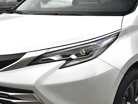 2027�� 2.5L ˫�����������